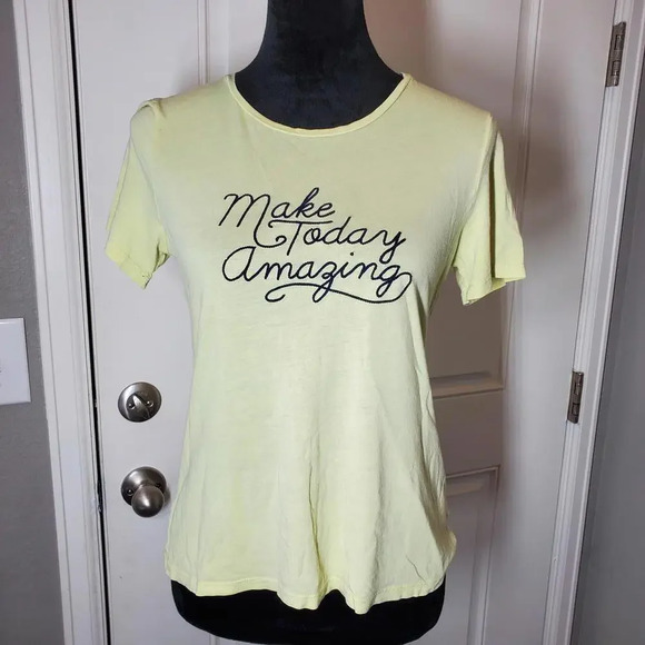 Banana Republic Yellow "Make Today Amazing" T-Shirt Size XS - Picture 1 of 10